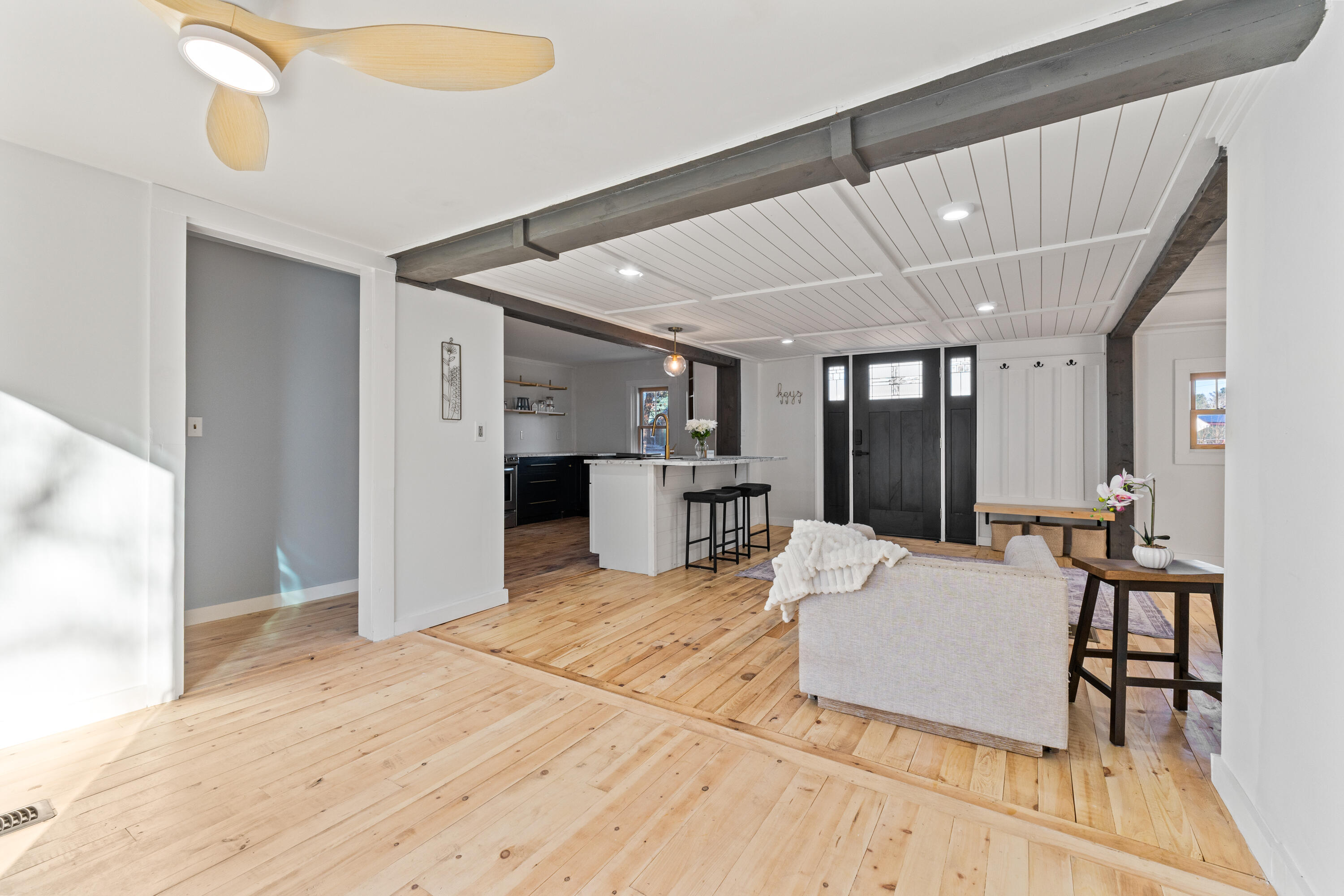 4 Highland Avenue Cumberland ME 04021