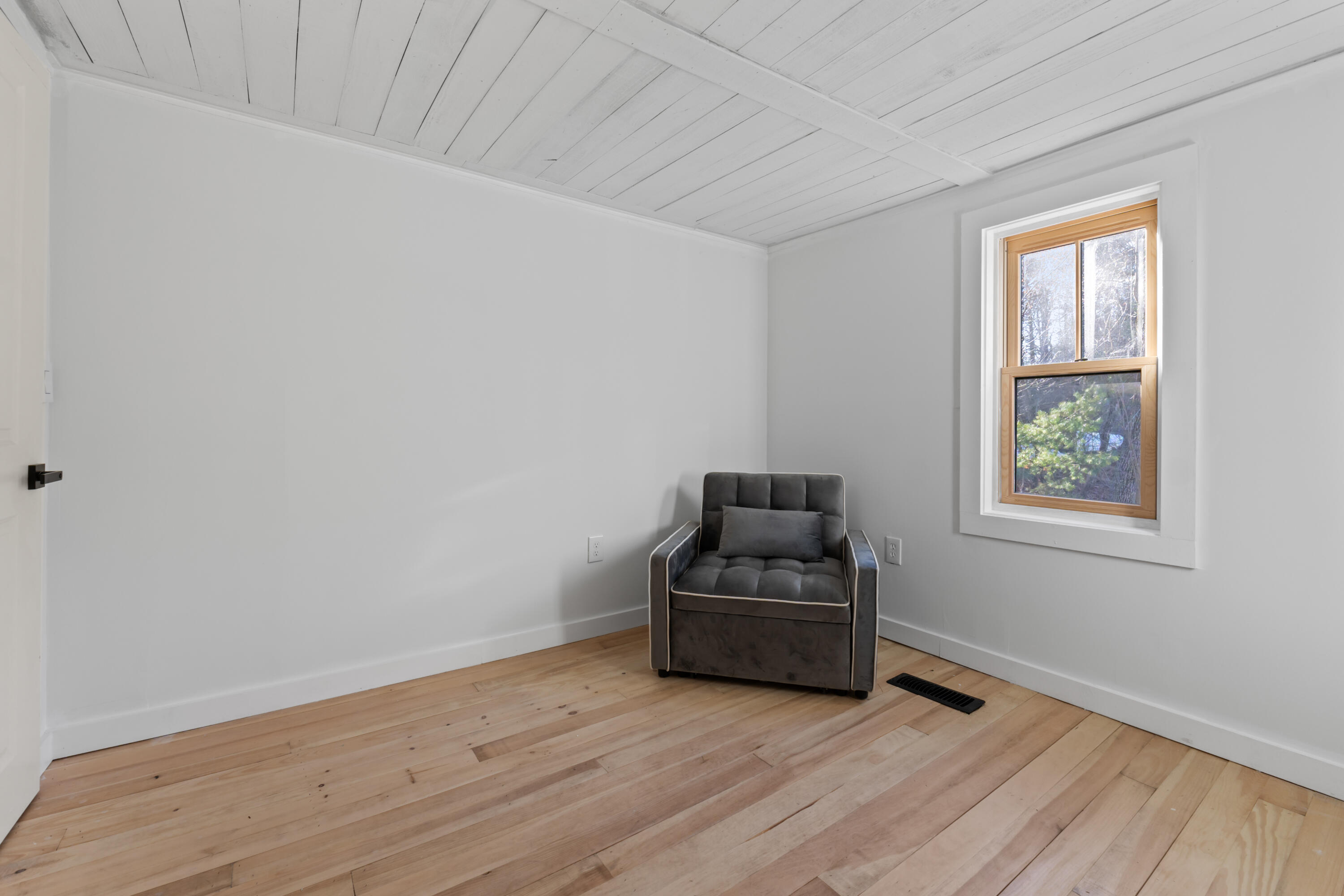 4 Highland Avenue Cumberland ME 04021