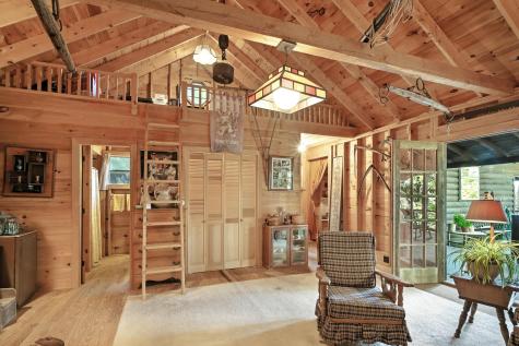 21 Delisle Lane Rome ME 04963