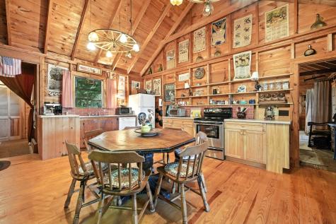 21 Delisle Lane Rome ME 04963