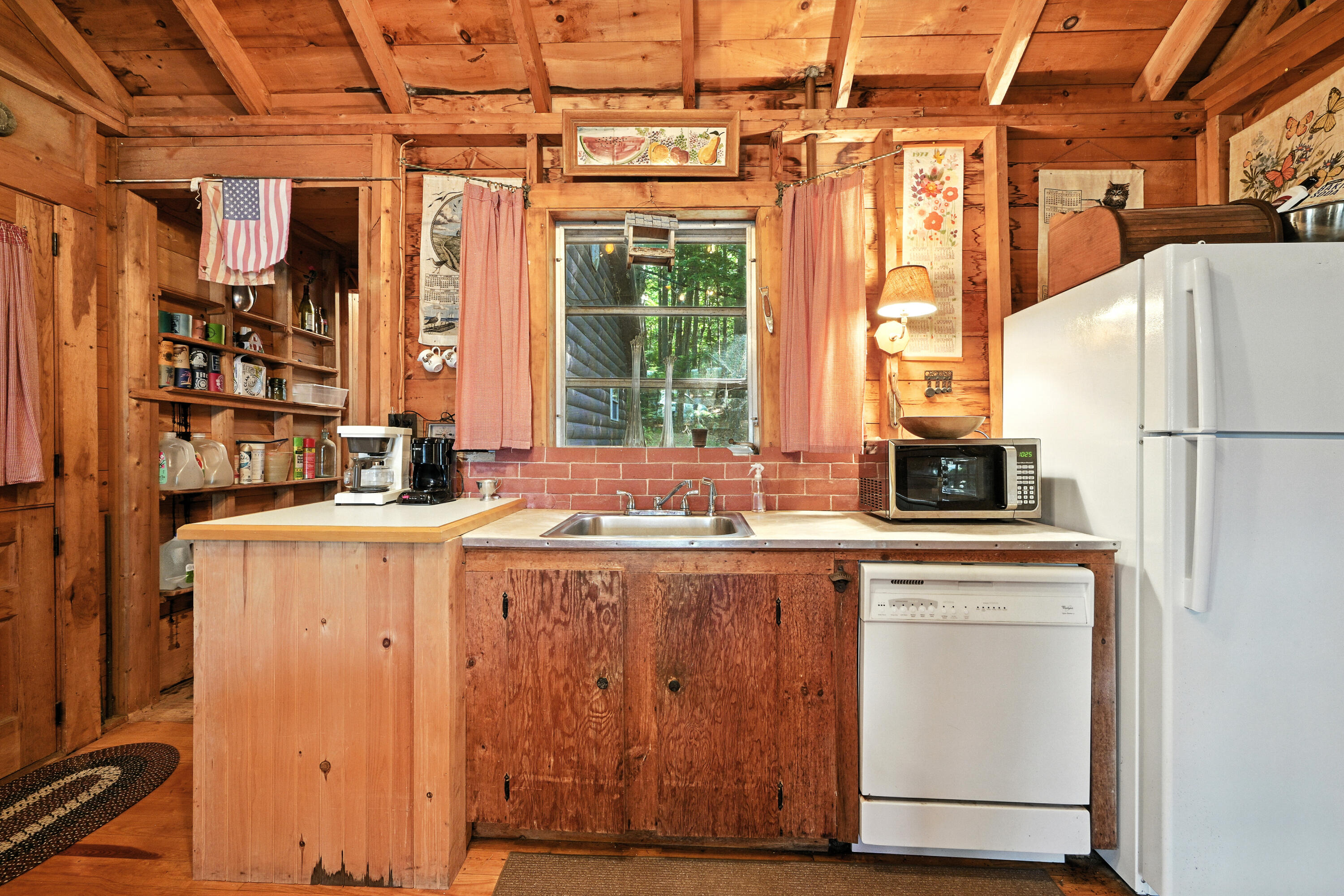 21 Delisle Lane Rome ME 04963