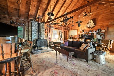 21 Delisle Lane Rome ME 04963