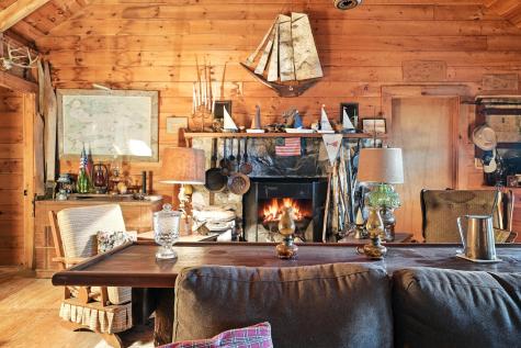 21 Delisle Lane Rome ME 04963