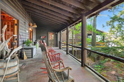 21 Delisle Lane Rome ME 04963