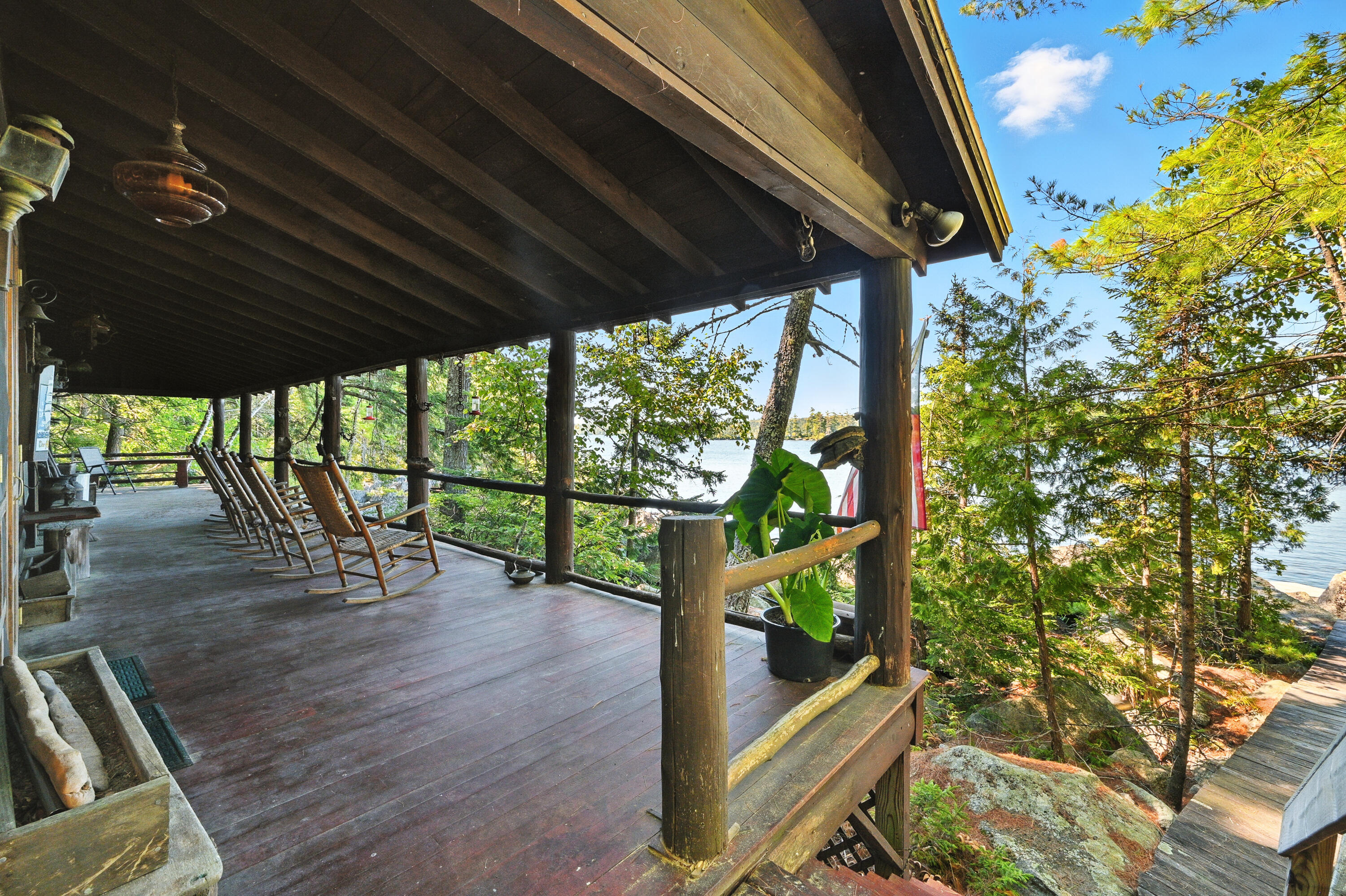 21 Delisle Lane Rome ME 04963