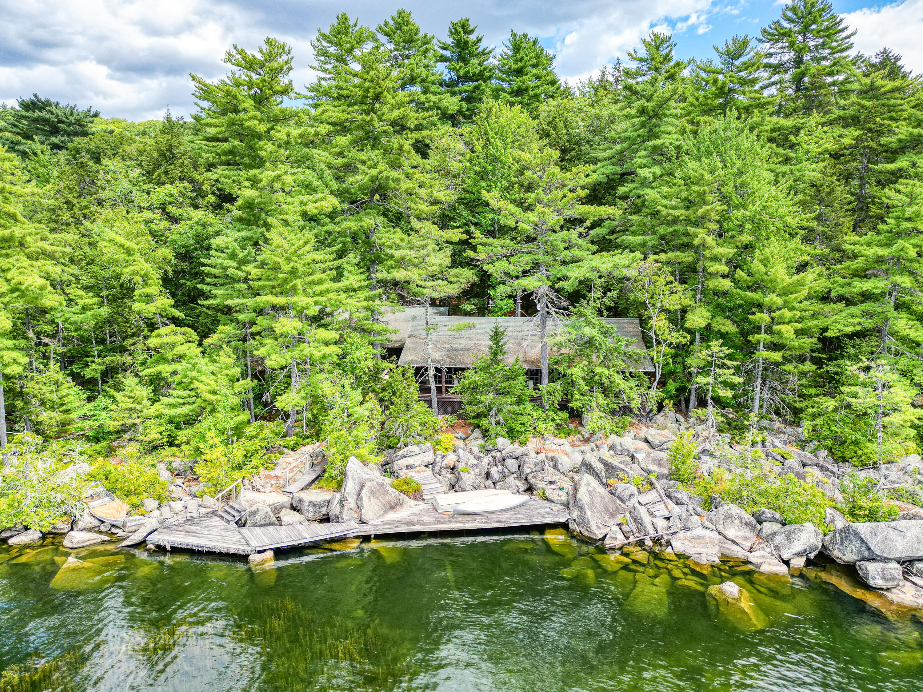 21 Delisle Lane Rome ME 04963