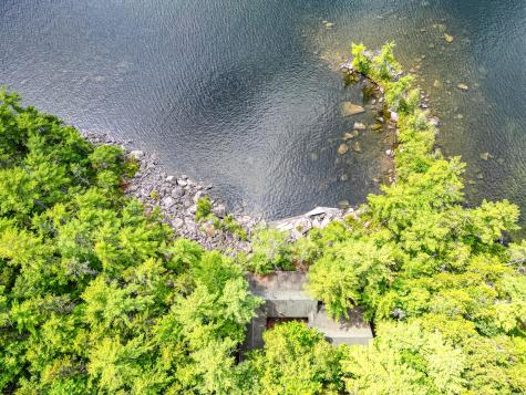 21 Delisle Lane Rome ME 04963