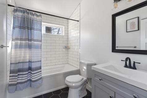 100 Allen Avenue Extension Falmouth ME 04105