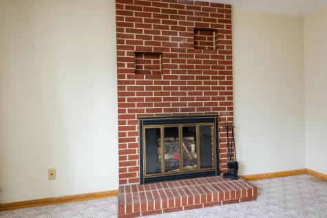 24 Highland Avenue Lewiston ME 04240