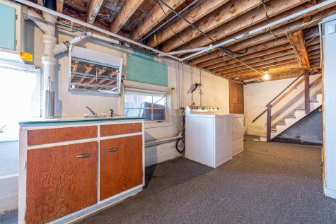 24 Highland Avenue Lewiston ME 04240