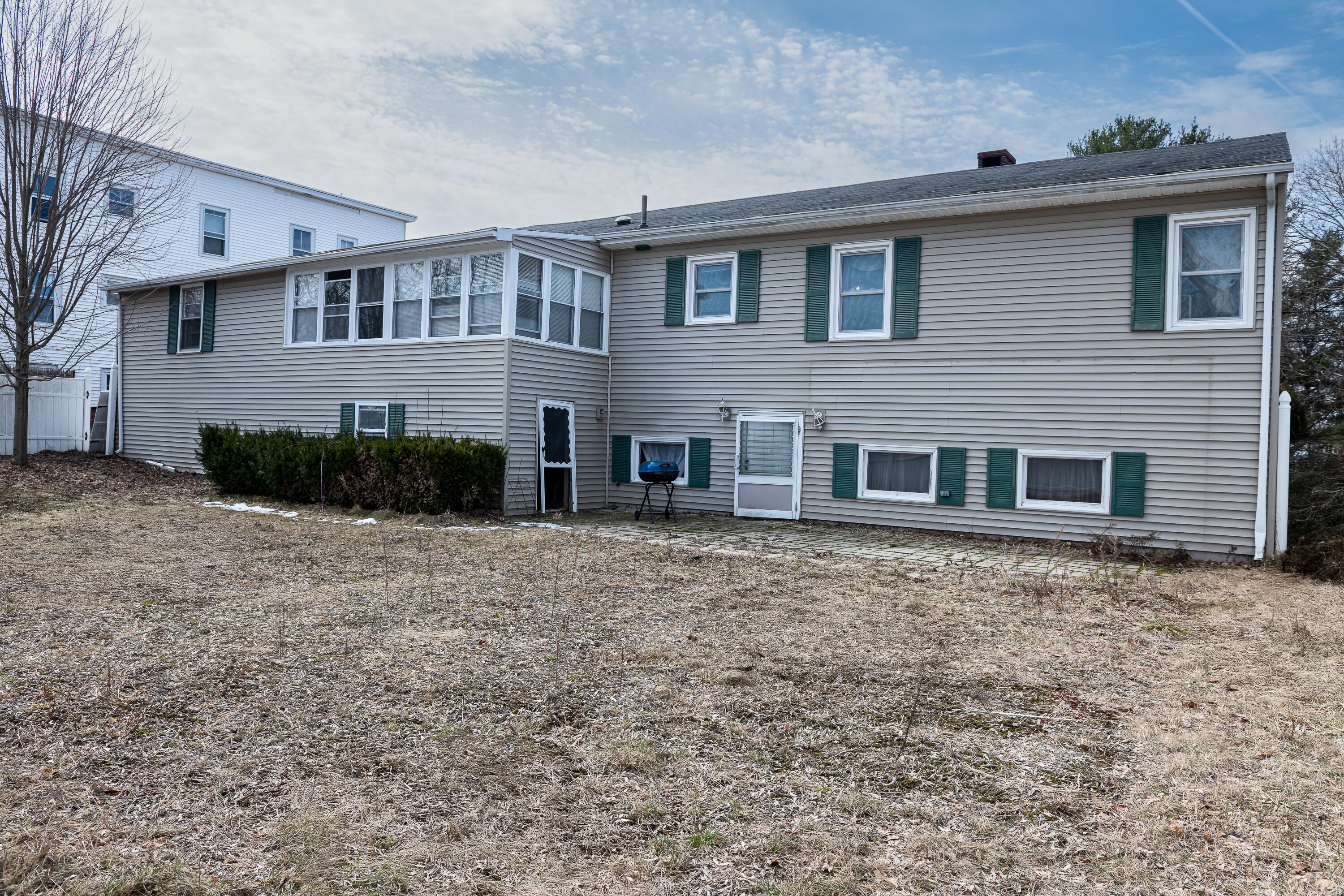 24 Highland Avenue Lewiston ME 04240