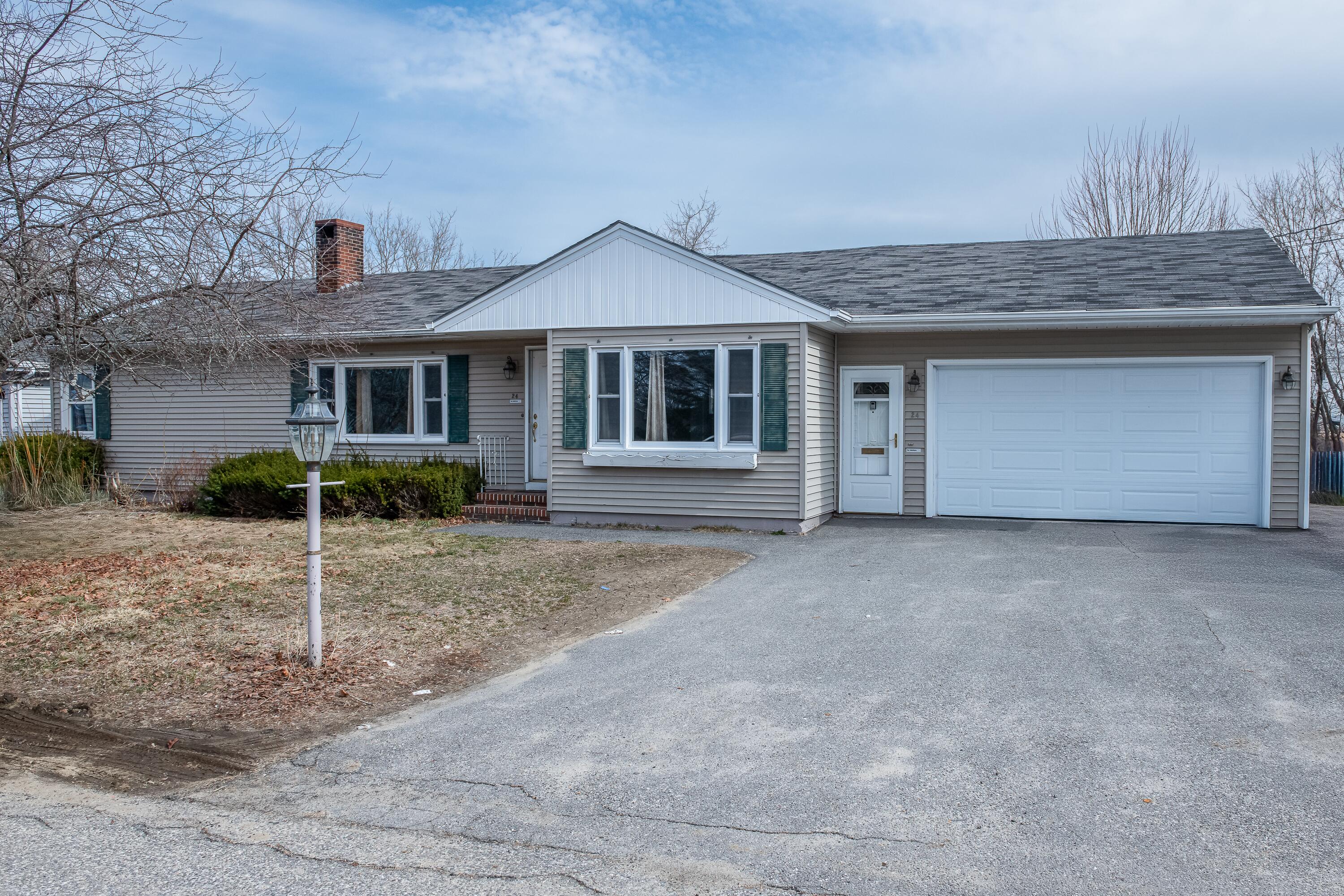24 Highland Avenue Lewiston ME 04240