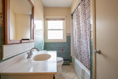 24 Highland Avenue Lewiston ME 04240