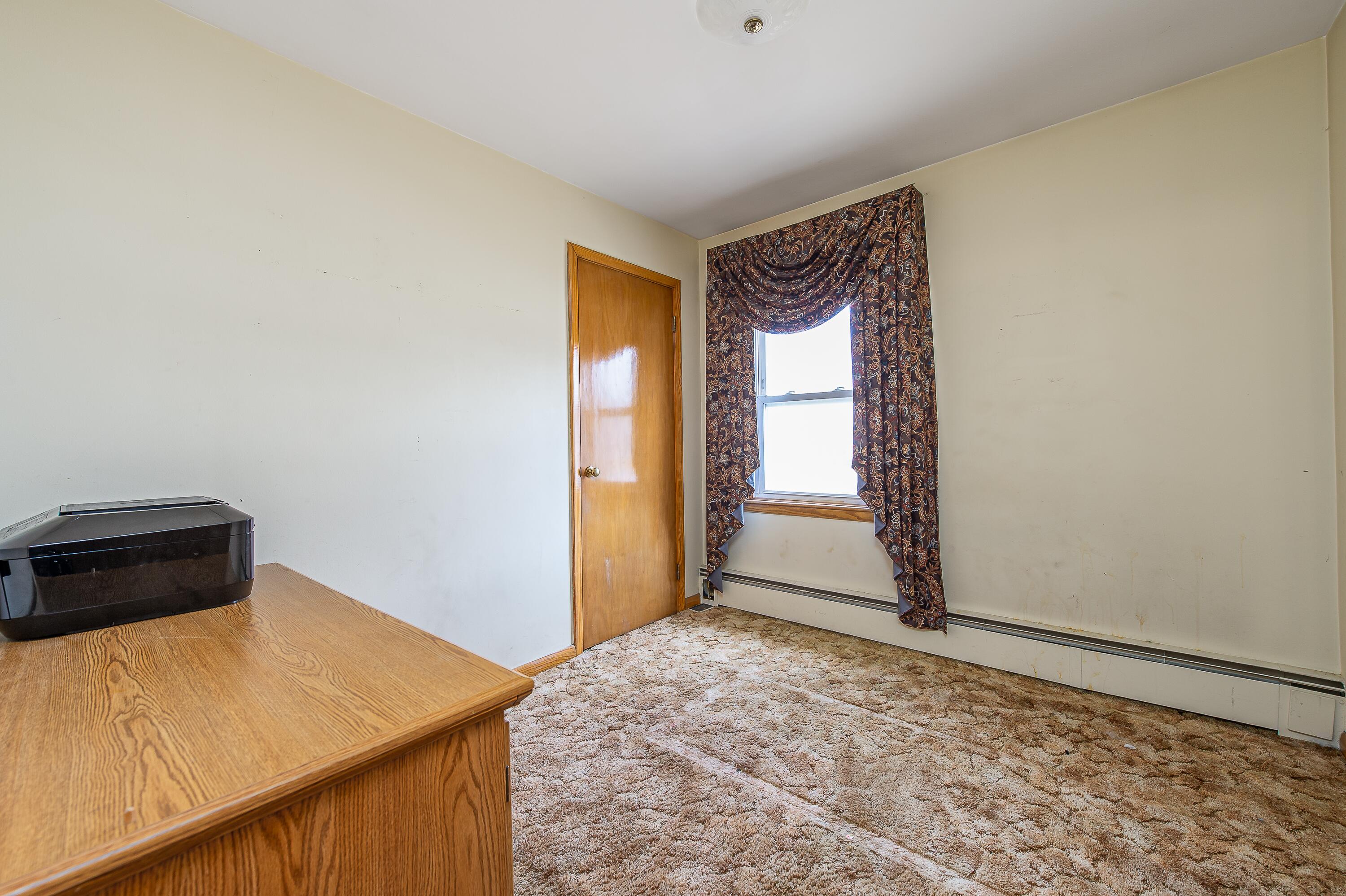 24 Highland Avenue Lewiston ME 04240