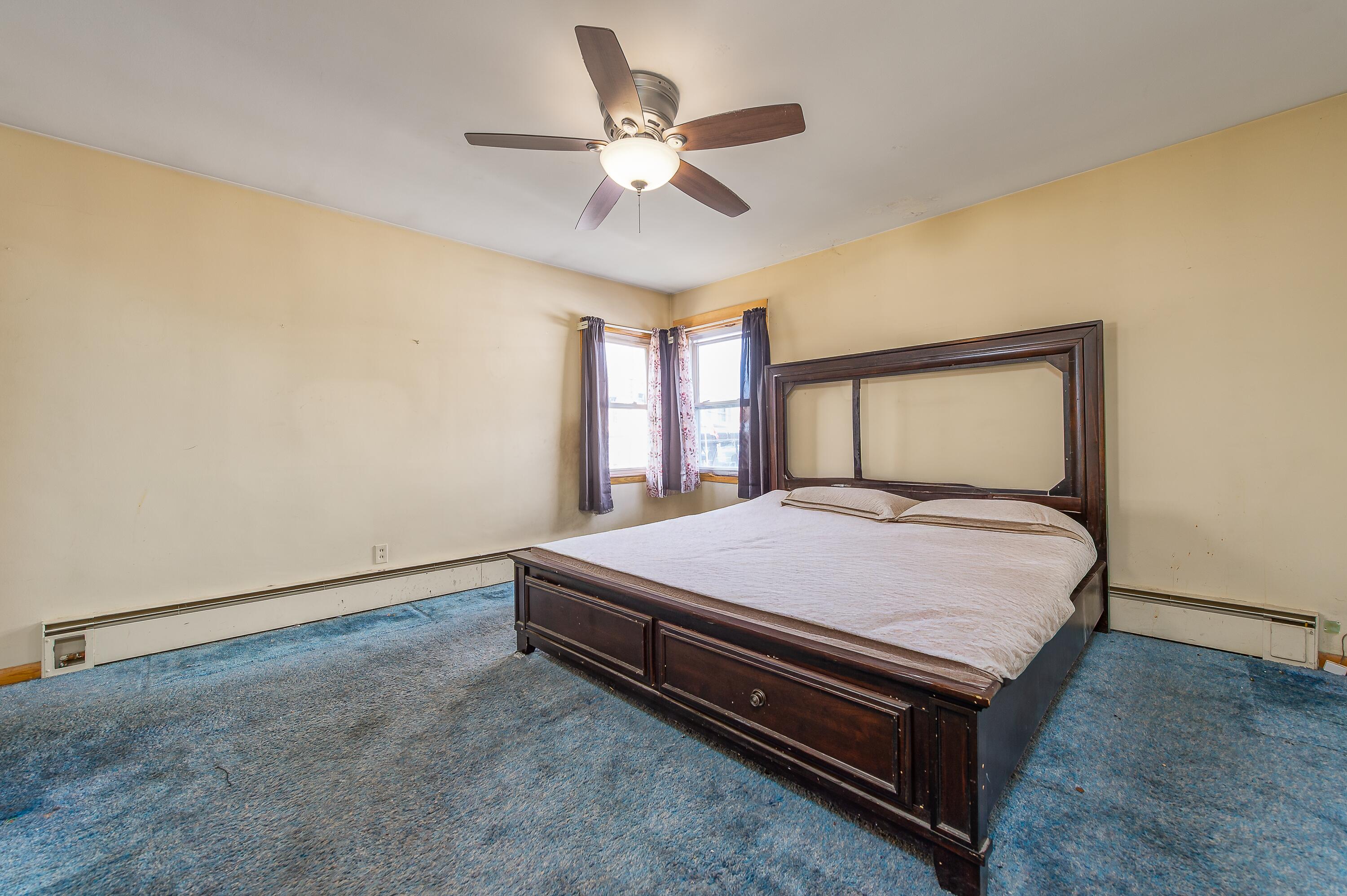 24 Highland Avenue Lewiston ME 04240