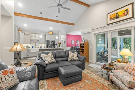 55 Somerset Place Topsham ME 04086