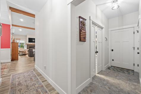 55 Somerset Place Topsham ME 04086