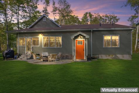55 Somerset Place Topsham ME 04086