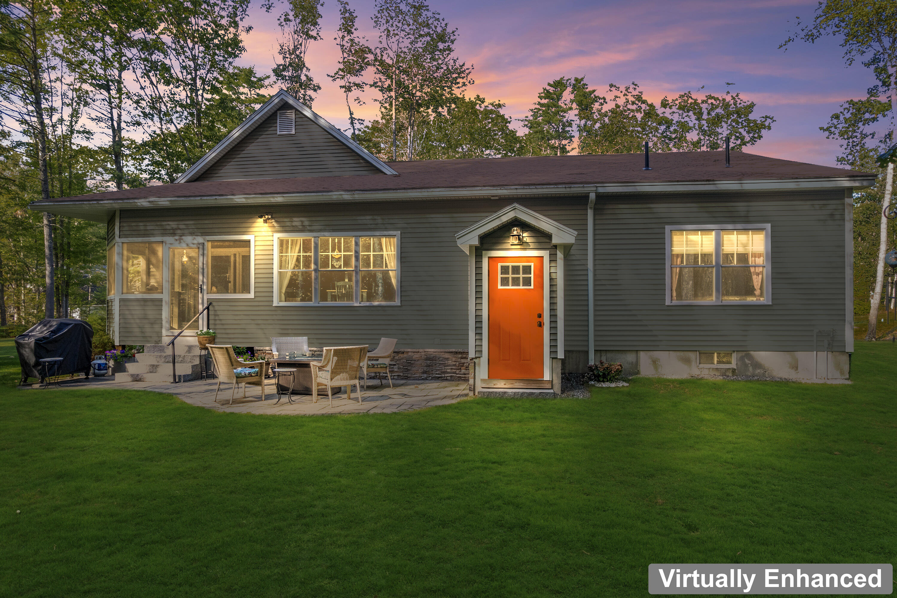 55 Somerset Place Topsham ME 04086