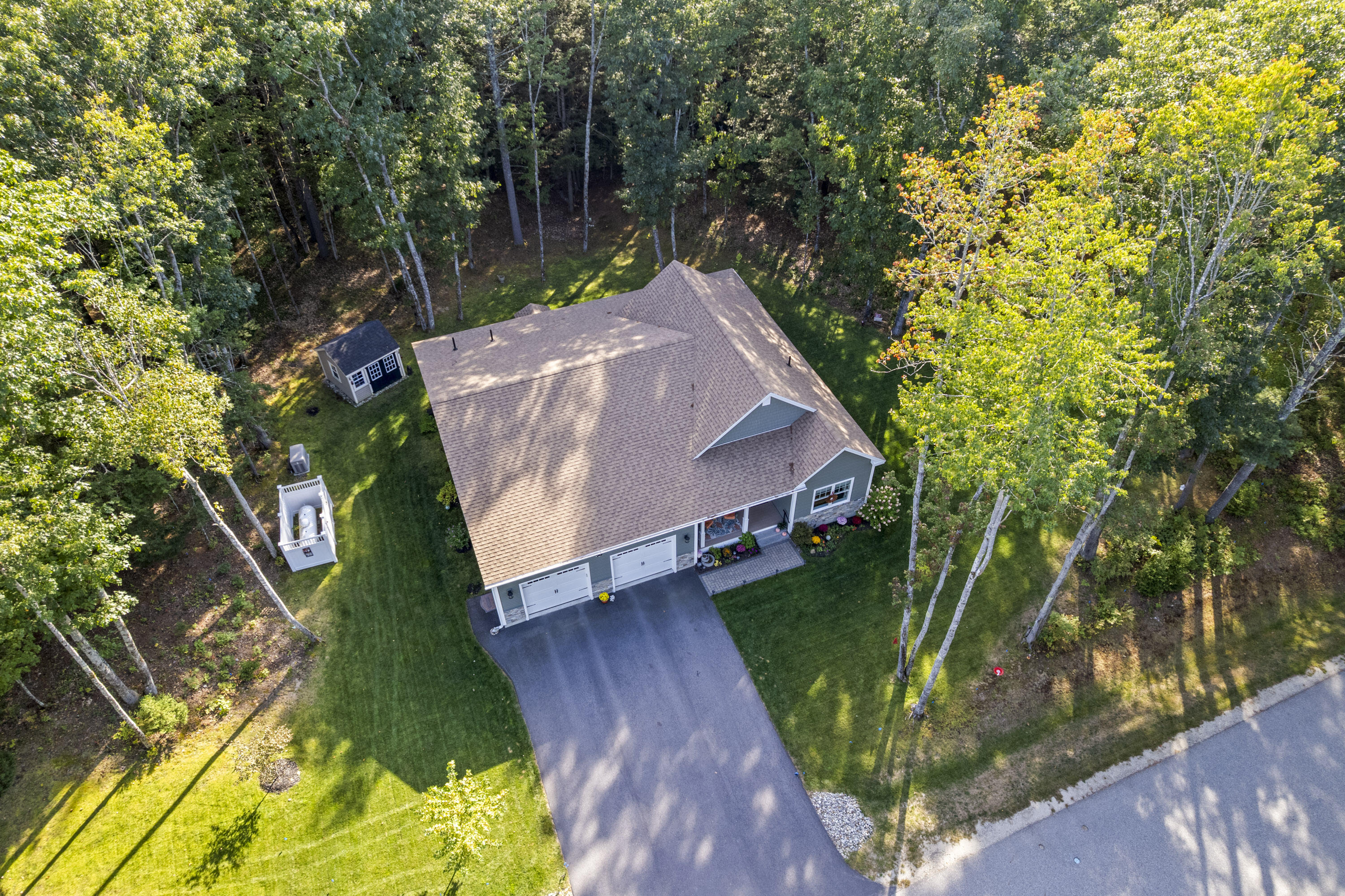 55 Somerset Place Topsham ME 04086