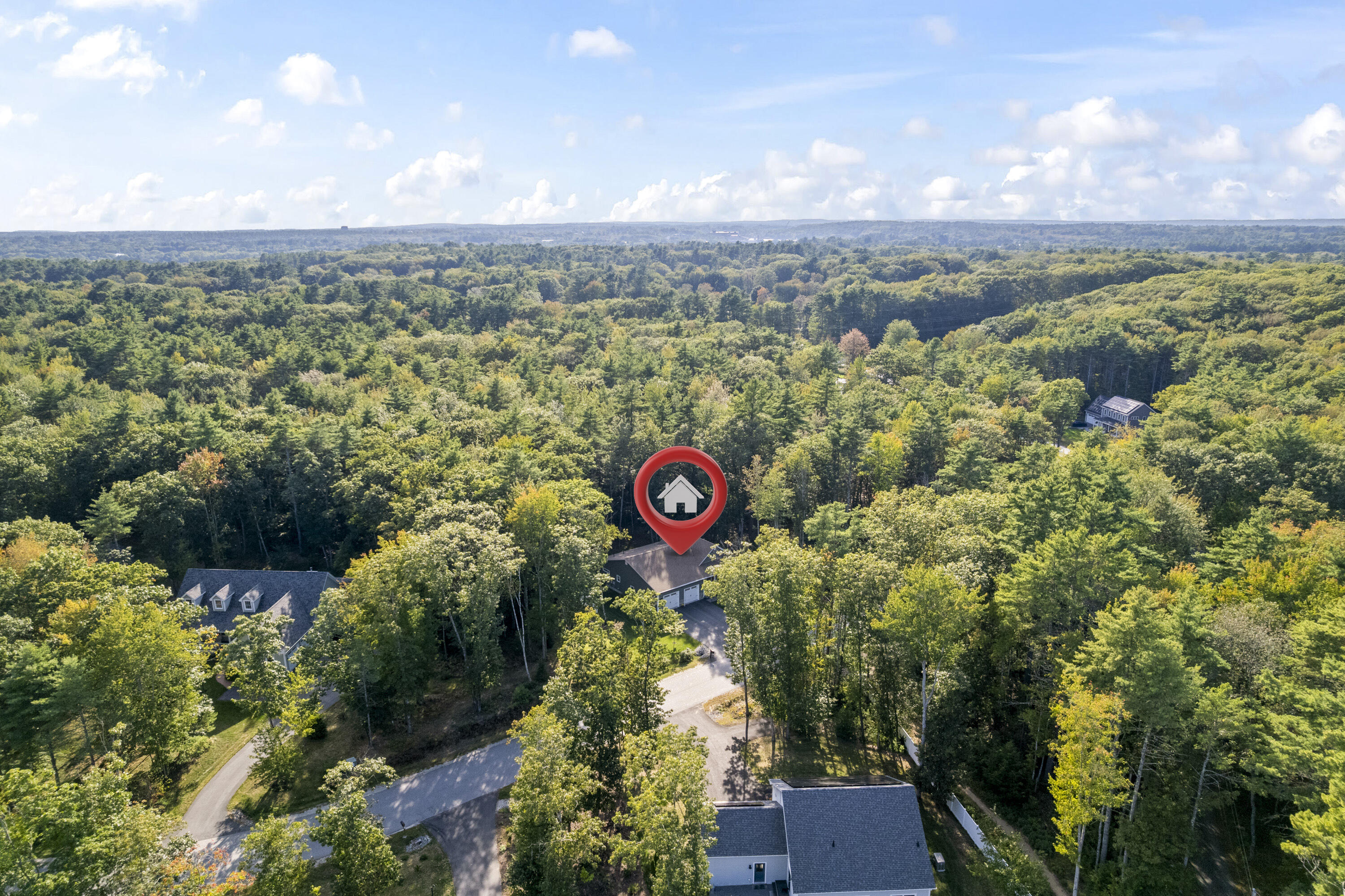 55 Somerset Place Topsham ME 04086