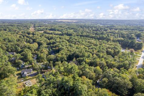 55 Somerset Place Topsham ME 04086