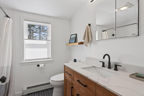 108 Baker Road Freeport ME 04032