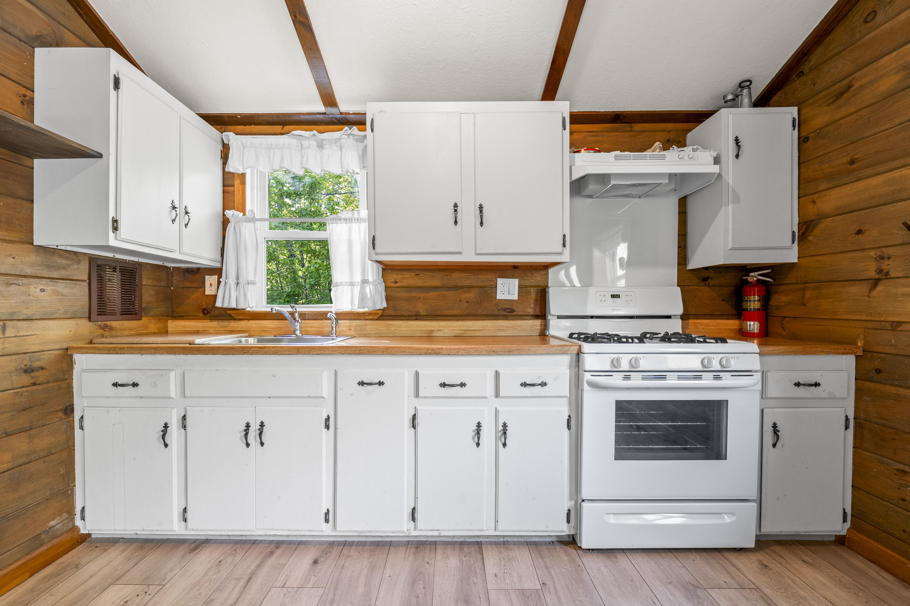 117 Taylor Woods Road Belgrade ME 04917