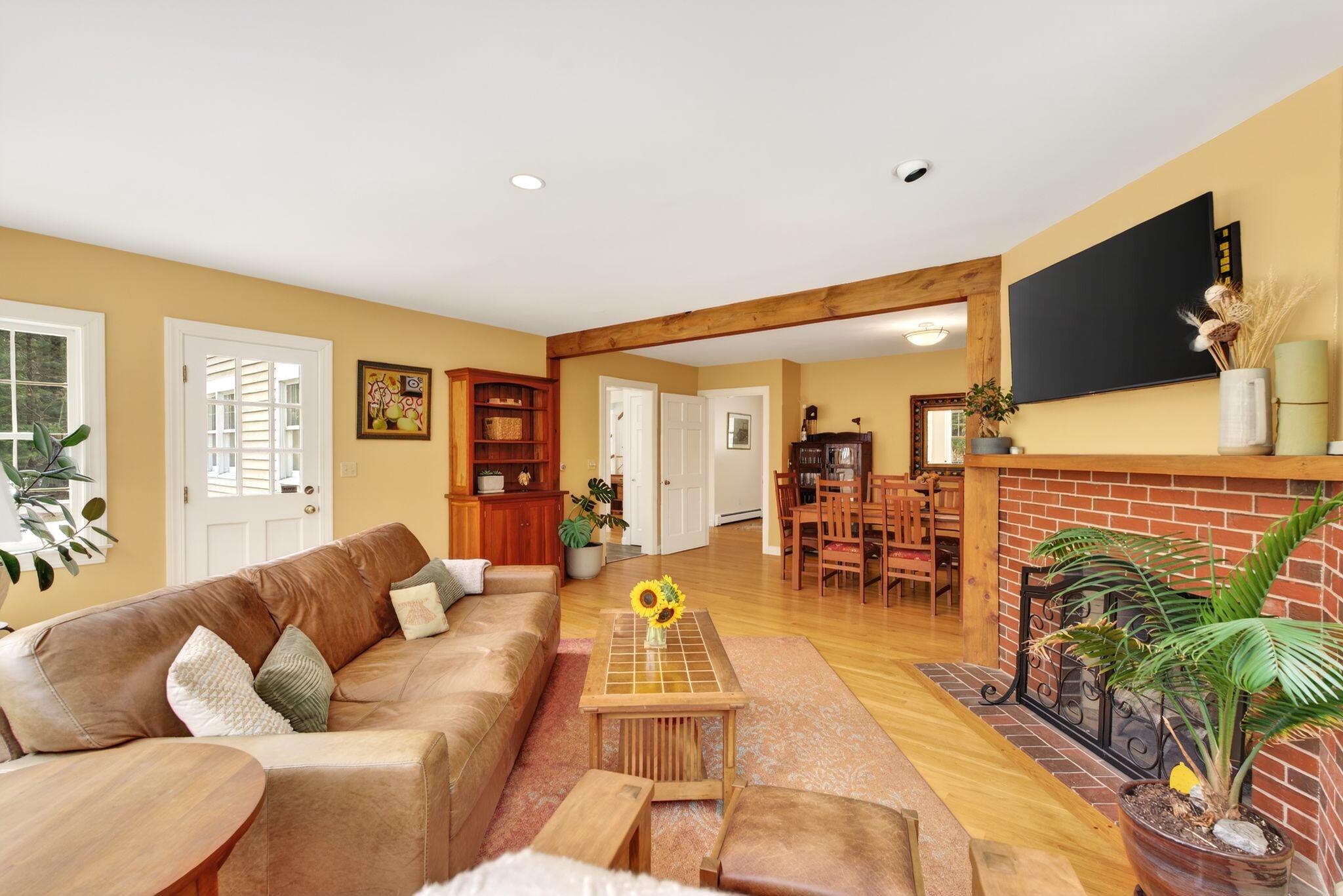 69 Hardy Road Falmouth ME 04105