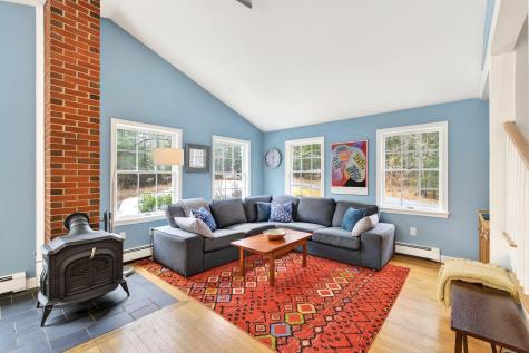 69 Hardy Road Falmouth ME 04105