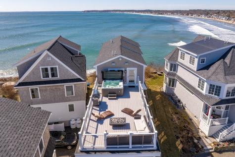 27 Nubble Road York ME 03909