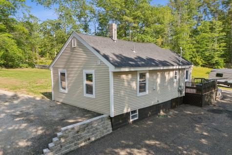 6 Village Circle Shapleigh ME 04076