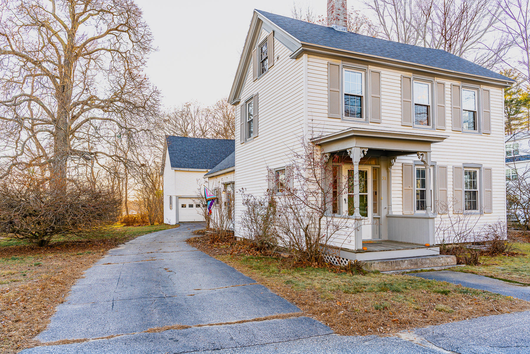 31 Elm Street Topsham Maine Real Estate Listing MLS 1477330