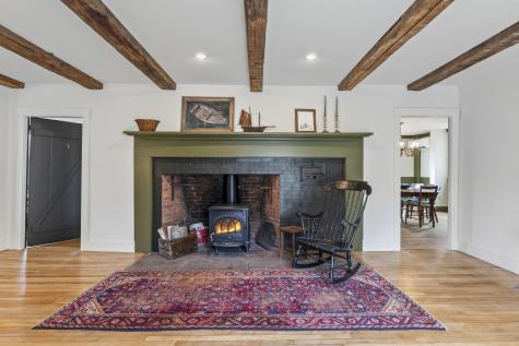 978 Wiscasset Road Boothbay ME 04537