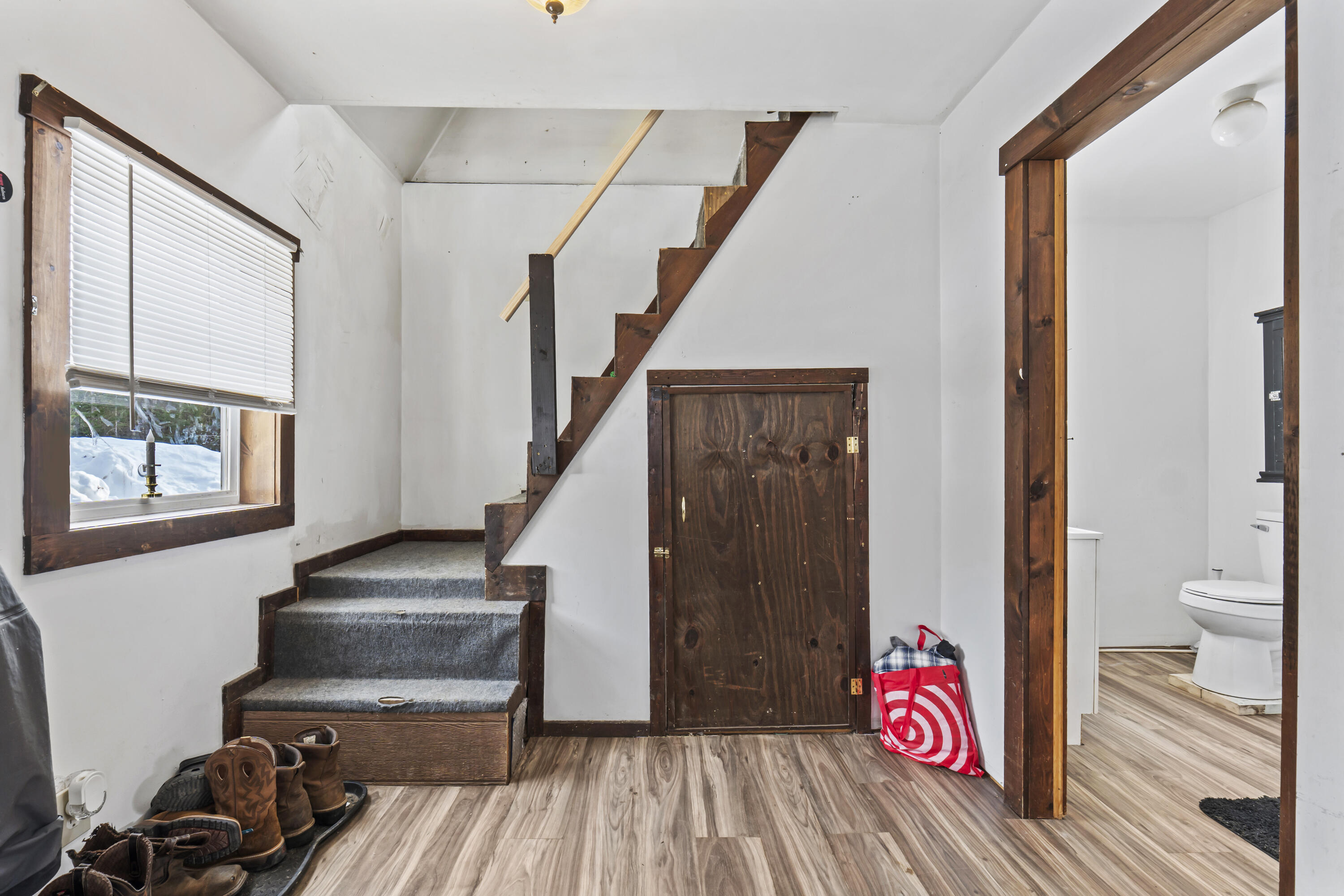 514 Old County Road Waldoboro ME 04572