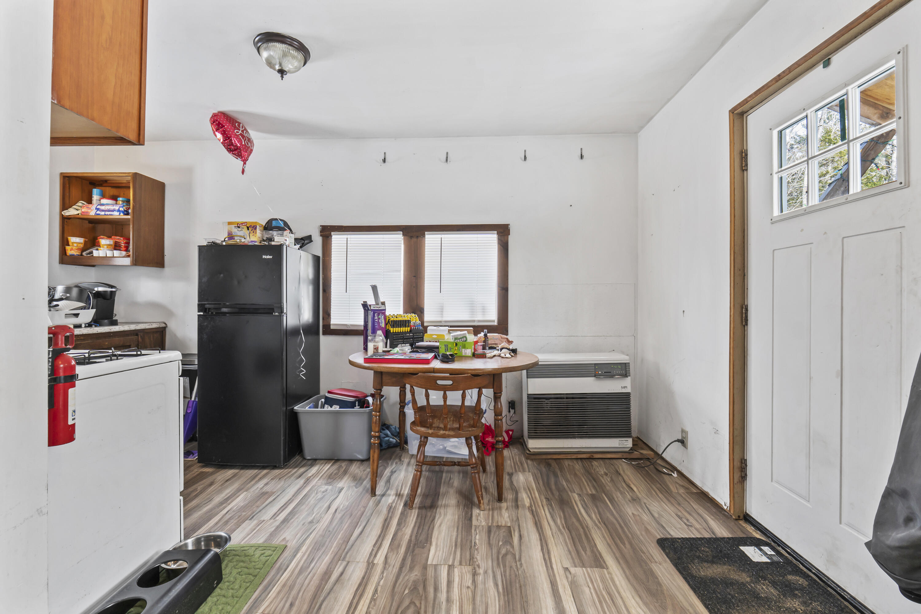 514 Old County Road Waldoboro ME 04572