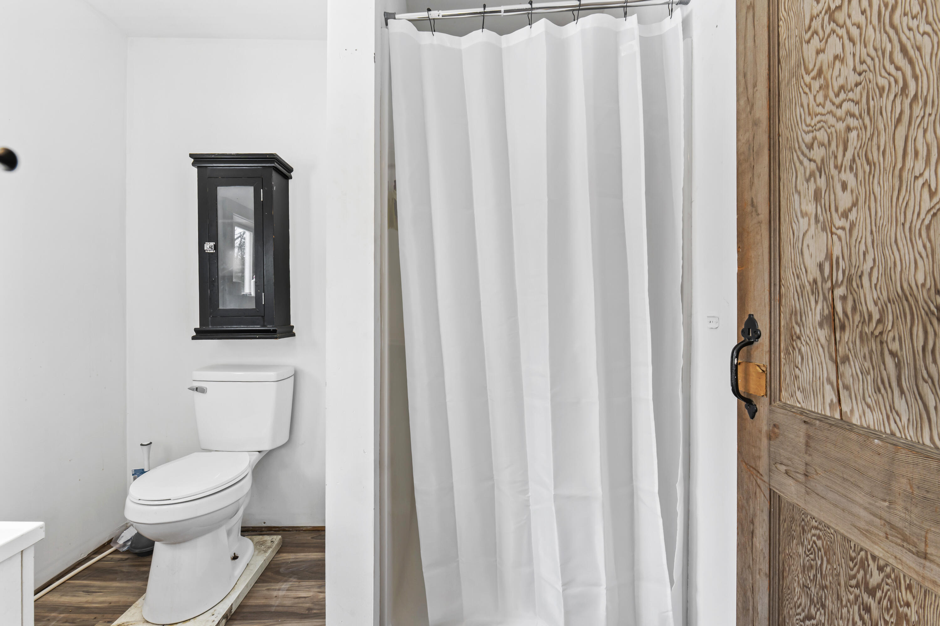 514 Old County Road Waldoboro ME 04572