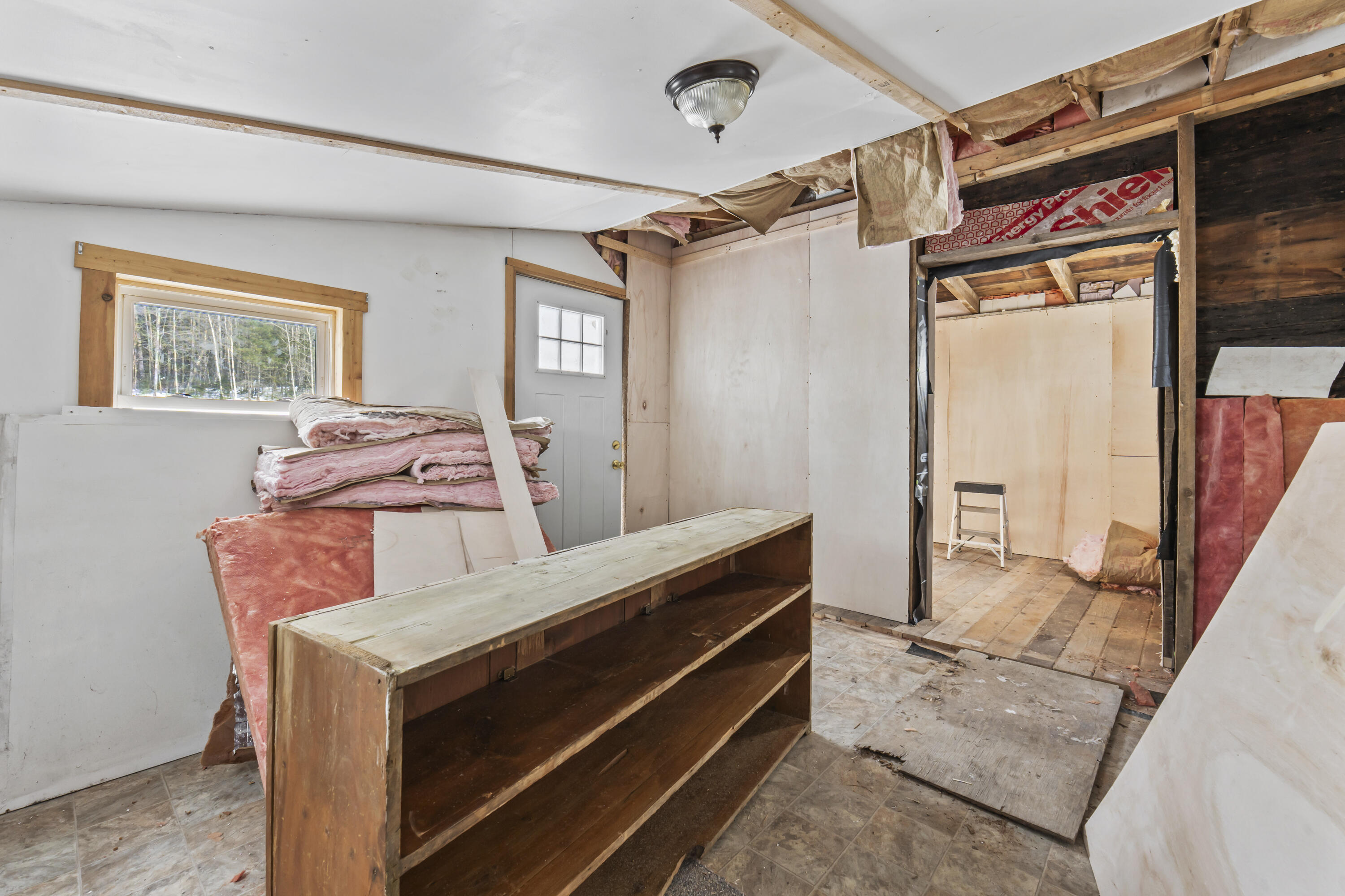 514 Old County Road Waldoboro ME 04572