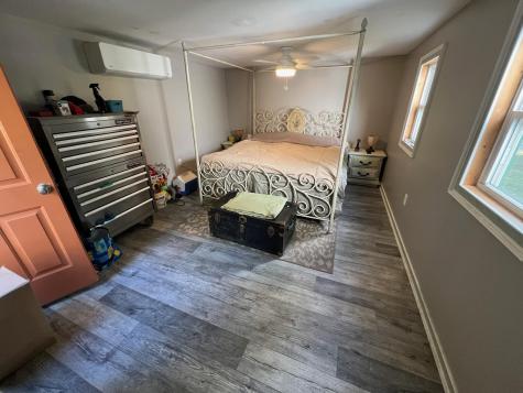 144 High Street Dexter ME 04930