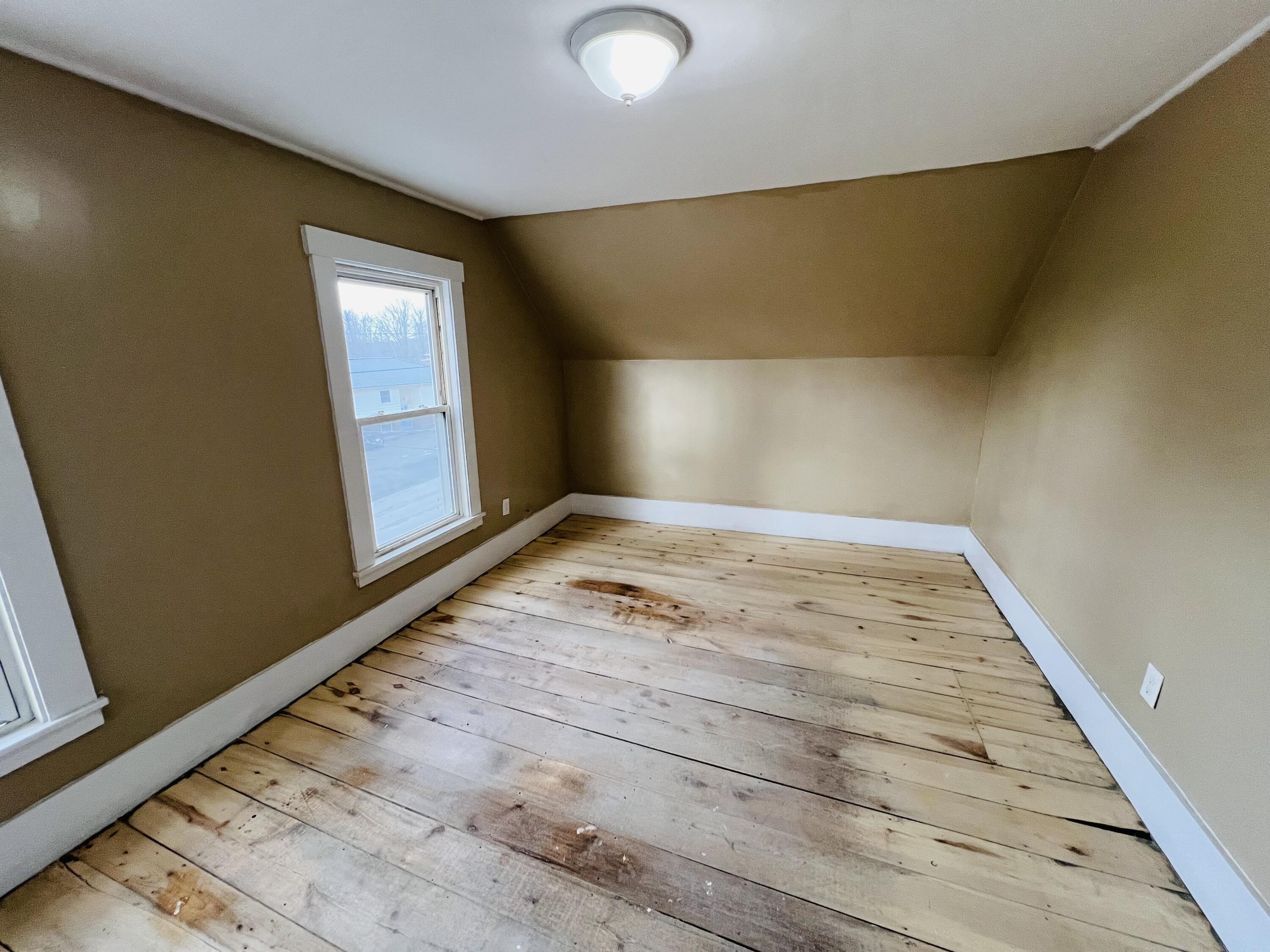 144 High Street Dexter ME 04930