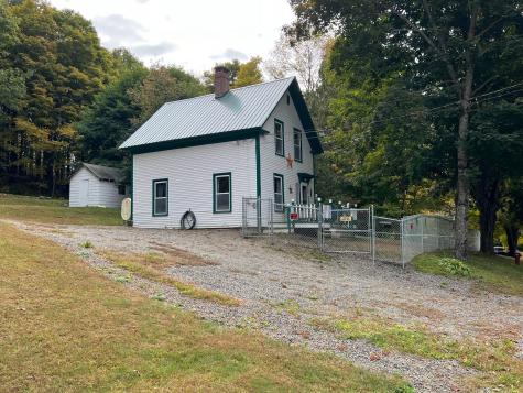 144 High Street Dexter ME 04930