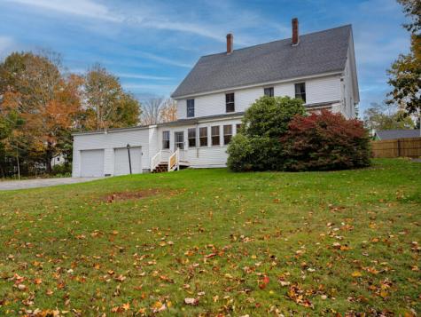 84 School Street Waldoboro ME 04572