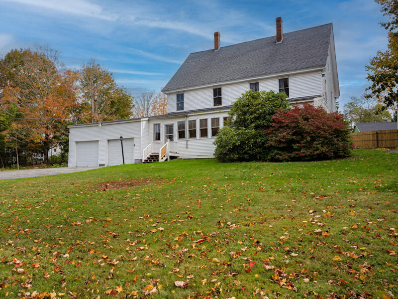 84 School Street Waldoboro ME 04572