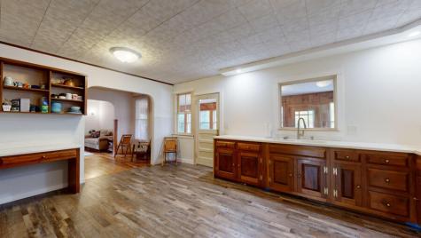 84 School Street Waldoboro ME 04572