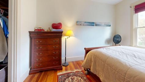 84 School Street Waldoboro ME 04572