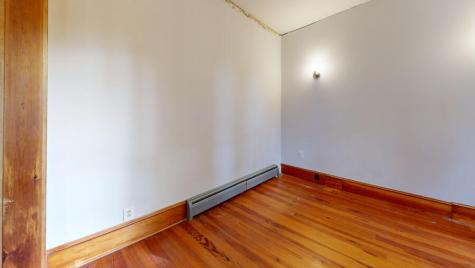 84 School Street Waldoboro ME 04572