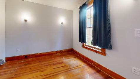 84 School Street Waldoboro ME 04572