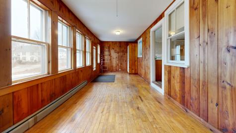 84 School Street Waldoboro ME 04572