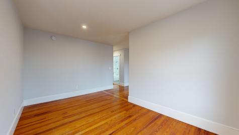 84 School Street Waldoboro ME 04572