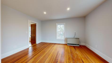 84 School Street Waldoboro ME 04572